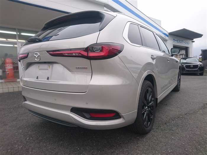 2024 Mazda Mazda Others KL3R3P (UW-69d9f9ec36458)[6]