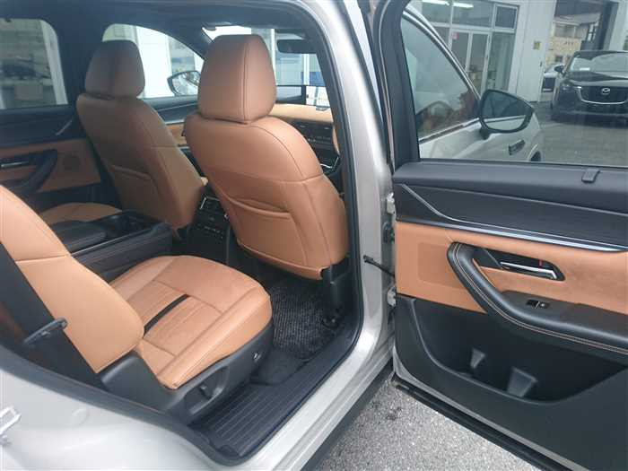 2024 Mazda Mazda Others KL3R3P (UW-69d9f9ec36458)[12]