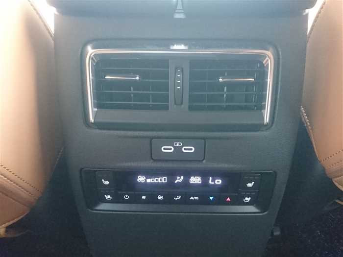 2024 Mazda Mazda Others KL3R3P (UW-69d9f9ec36458)[18]