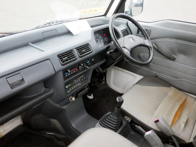 1996 Honda Acty Truck HA4 (UW-69e9dbf24d59d)[9]