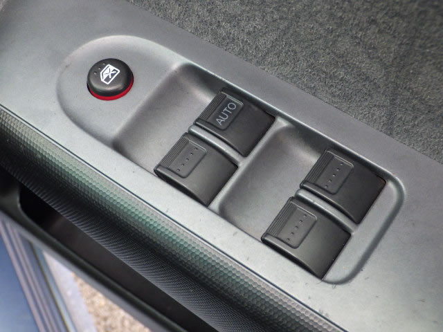 2001 Honda Fit GD1 (UW-69f018e8468a3)[14]