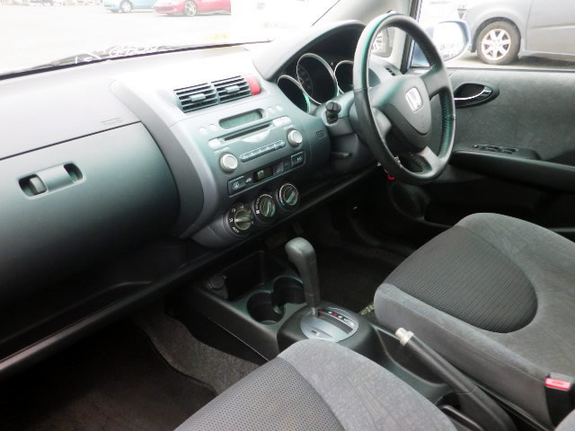 2001 Honda Fit GD1 (UW-69f018e8468a3)[9]