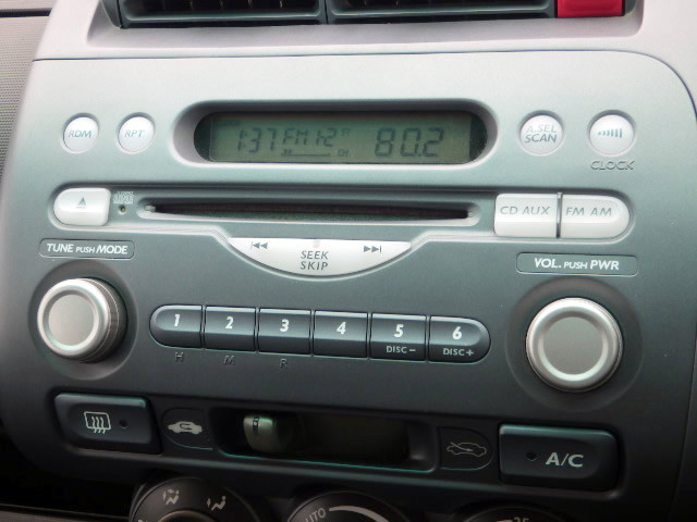 2001 Honda Fit GD1 (UW-69f018e8468a3)[11]