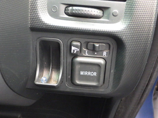 2001 Honda Fit GD1 (UW-69f018e8468a3)[13]