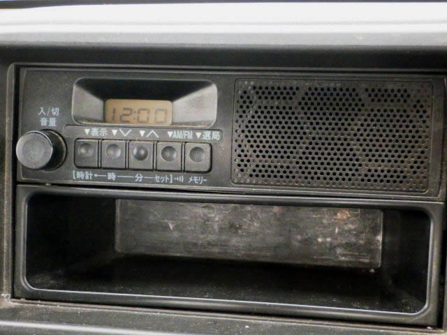 2013 Toyota Pixis S201U (UW-69ead24c60a6d)[11]