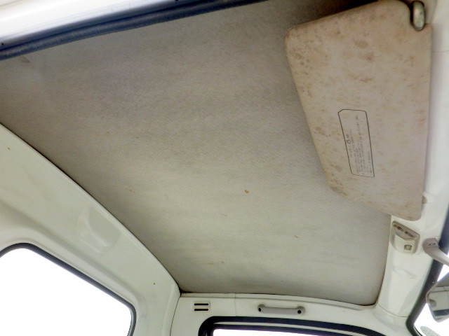 1996 Mitsubishi Minicab Truck U42T (UW-69eae22699306)[17]