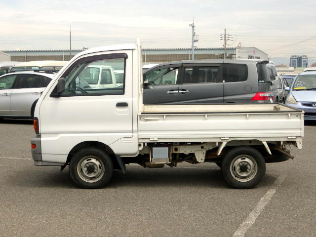 1996 Mitsubishi Minicab Truck U42T (UW-69eae22699306)[3]