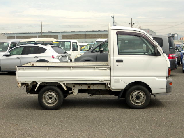 1996 Mitsubishi Minicab Truck U42T (UW-69eae22699306)[2]