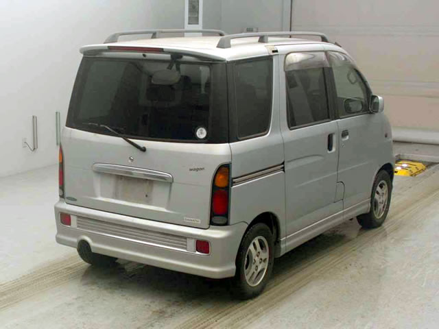 2000 Daihatsu Atrai S220G (UW-69e09d23056a7)[2]