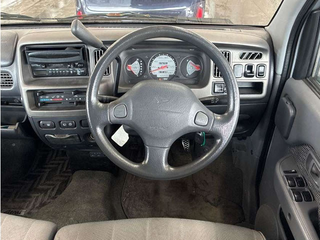 2000 Daihatsu Atrai S220G (UW-69e09d23056a7)[4]