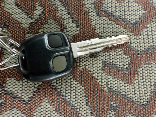 1999 Mitsubishi Pajero iO H76W (UW-69f05ff877c6b)[15]