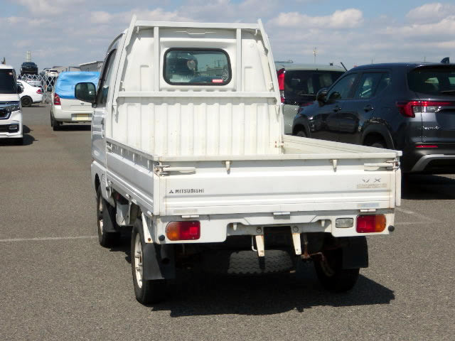 1998 Mitsubishi Minicab Truck U42T (UW-69f076fc888e5)[1]