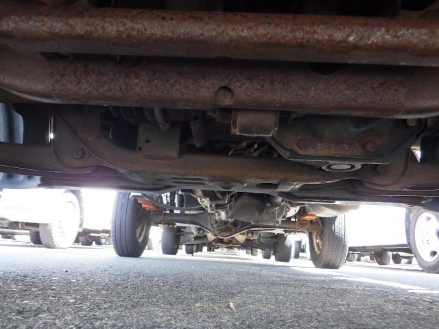 1998 Mitsubishi Minicab Truck U42T (UW-69f076fc888e5)[24]