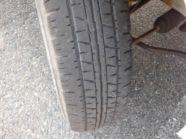 1998 Mitsubishi Minicab Truck U42T (UW-69f076fc888e5)[25]