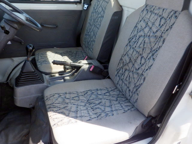 1998 Mitsubishi Minicab Truck U42T (UW-69f076fc888e5)[5]