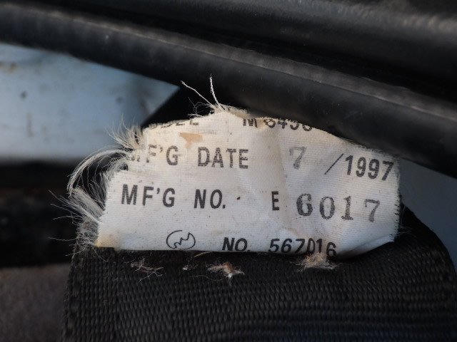 1998 Mitsubishi Minicab Truck U42T (UW-69f076fc888e5)[17]