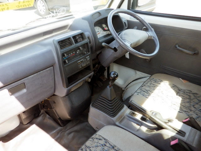 1998 Mitsubishi Minicab Truck U42T (UW-69f076fc888e5)[10]