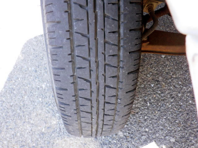 1998 Mitsubishi Minicab Truck U42T (UW-69f076fc888e5)[27]