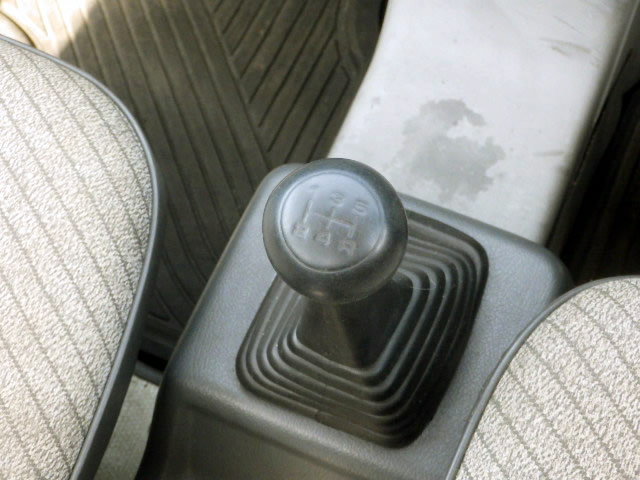 1991 Honda Acty Truck HA4 (UW-6a02e006d573d)[13]