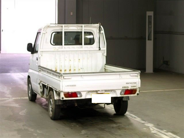 2000 Mitsubishi Minicab Truck U62T (UW-69eb28abc9790)[1]