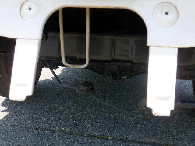 2000 Mitsubishi Minicab Truck U62T (UW-69fdbc4c31d15)[20]