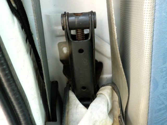2000 Mitsubishi Minicab Truck U62T (UW-69fdbc4c31d15)[19]