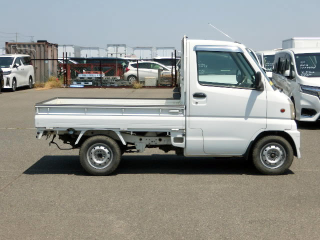 2000 Mitsubishi Minicab Truck U62T (UW-69fdbc4c31d15)[2]
