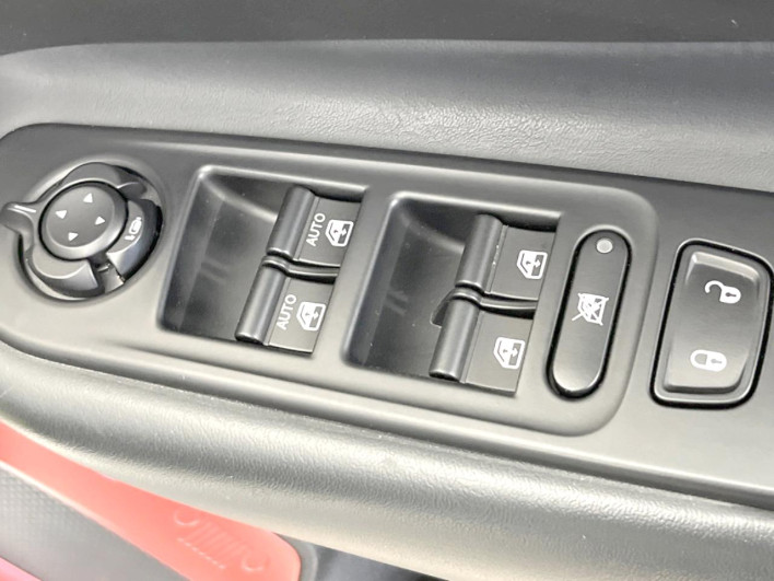 2018 Chrysler Jeep Renegade ABA-BU24 (UW-69ef57b61a949)[26]