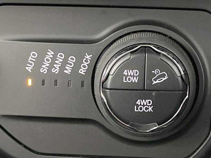 2018 Chrysler Jeep Renegade ABA-BU24 (UW-69ef57b61a949)[14]