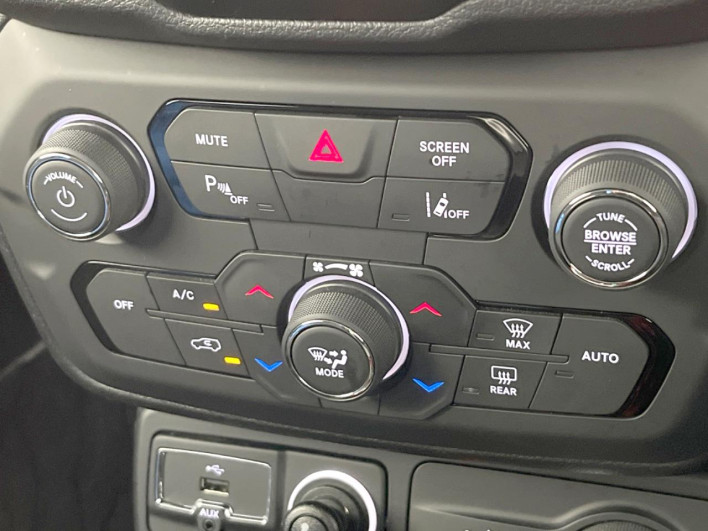 2018 Chrysler Jeep Renegade ABA-BU24 (UW-69ef57b61a949)[13]