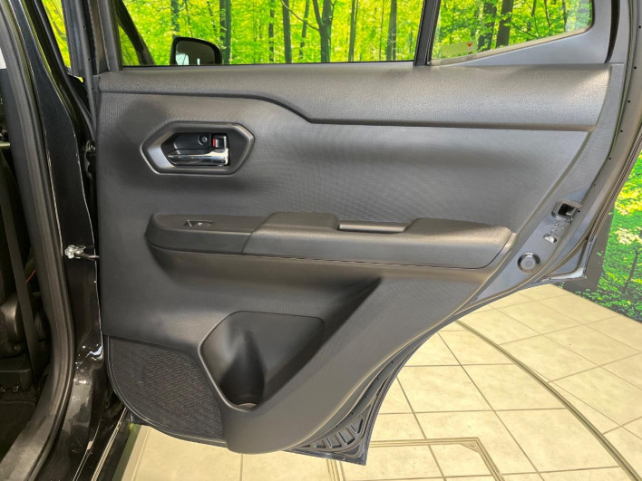 2020 Toyota Raize 5BA-A210A (UW-69ef57b85fc58)[27]