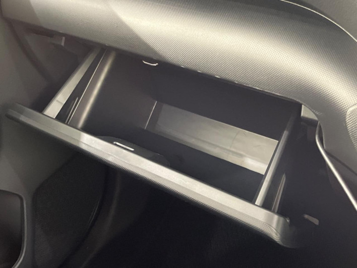 2025 Toyota Raize 3BA-A210A (UW-69ef57b9bf9ec)[14]