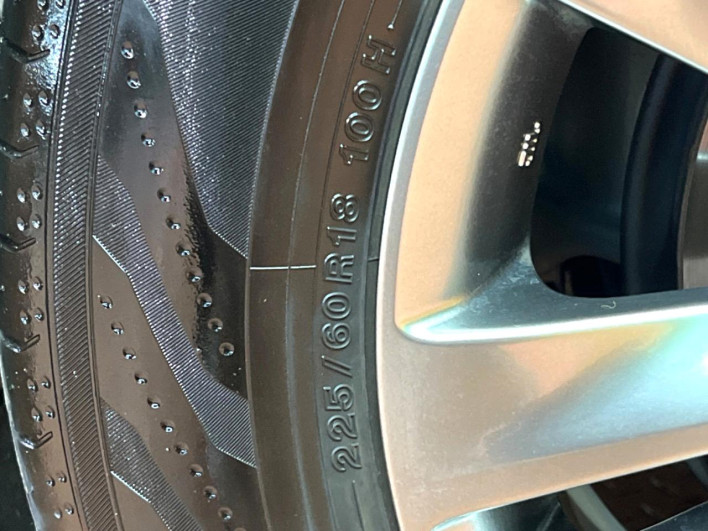 2025 Toyota Alphard Hybrid 6AA-AAHH40W (UW-69ef57bbc1c26)[24]