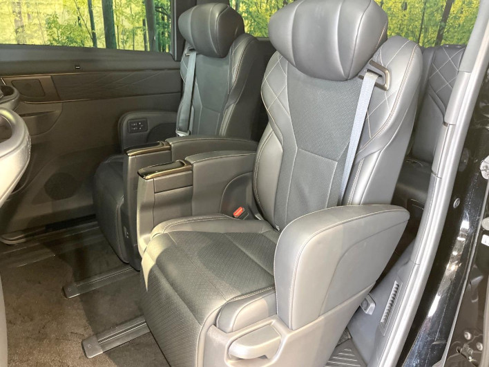 2024 Toyota Vellfire Hybrid 6AA-AAHH40W (UW-69ef57bde8f39)[24]