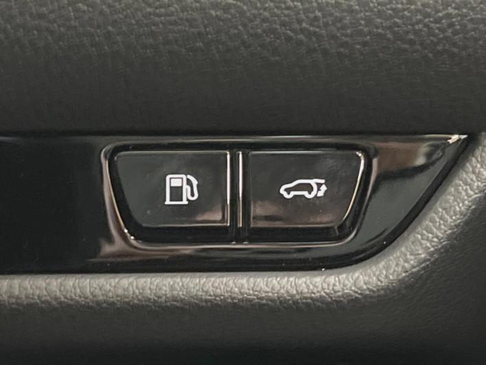 2025 Lexus NX 6AA-AAZH20 (UW-69ef57bf5960d)[21]