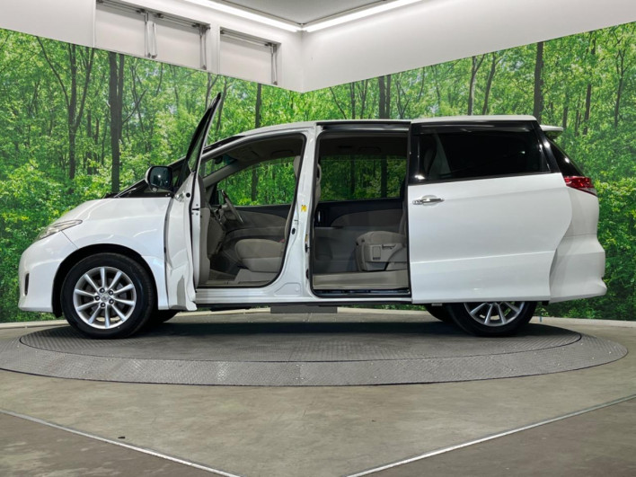 2012 Toyota Estima DBA-ACR55W (UW-69ef57c0610f3)[26]