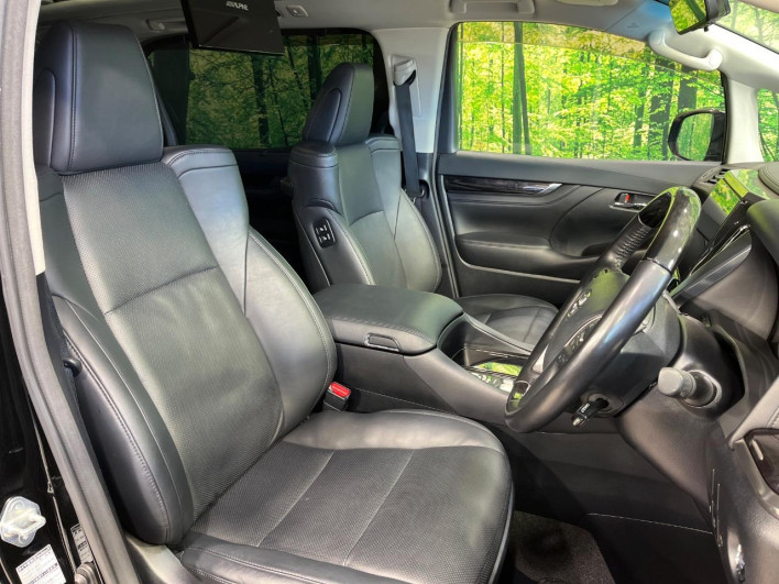 2018 Toyota Alphard DBA-AGH30W (UW-69ef57c1dd82d)[22]