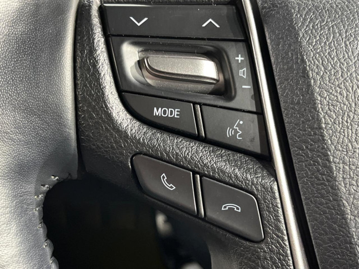 2019 Toyota Alphard DBA-AGH30W (UW-69ef57c3b2f2e)[20]