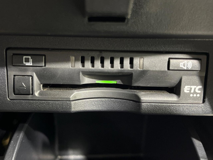 2019 Toyota Alphard DBA-AGH30W (UW-69ef57c3b2f2e)[10]