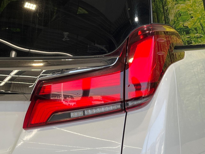 2021 Toyota Alphard 3BA-AGH30W (UW-69ef57c3b3c42)[26]