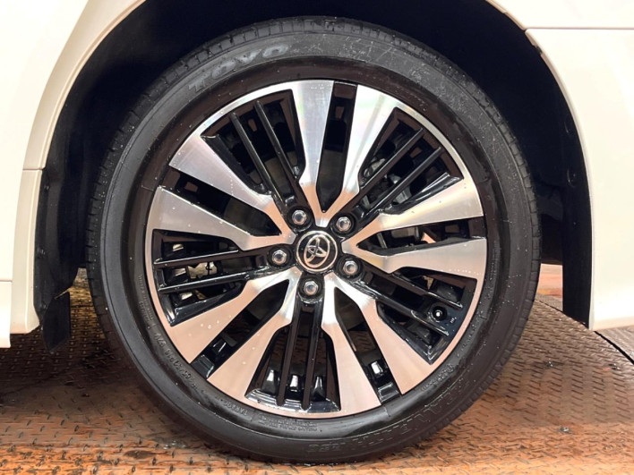 2022 Toyota Alphard 3BA-AGH30W (UW-69ef57c4f0e58)[12]