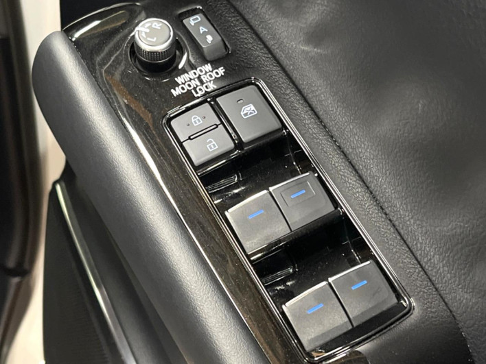 2022 Toyota Alphard 3BA-AGH30W (UW-69ef57c4f0e58)[29]