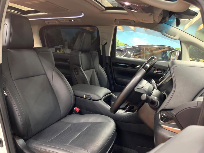 2022 Toyota Alphard 3BA-AGH30W (UW-69ef57c4f0e58)[19]