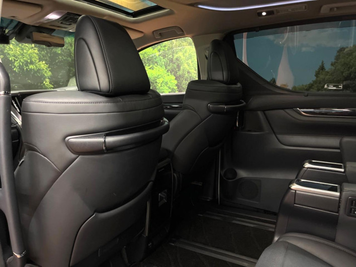 2022 Toyota Alphard 3BA-AGH30W (UW-69ef57c4f0e58)[11]