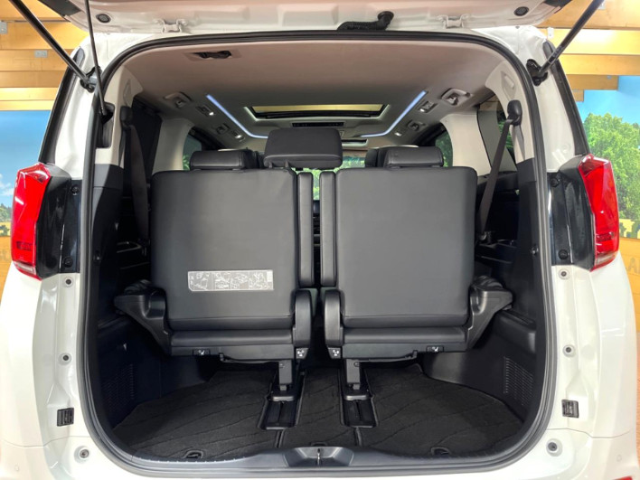 2022 Toyota Alphard 3BA-AGH30W (UW-69ef57c4f0e58)[14]