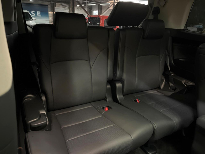 2022 Toyota Alphard 3BA-AGH30W (UW-69ef57c4f0e58)[22]
