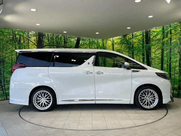 2023 Toyota Alphard 3BA-AGH30W (UW-69ef57c5e2b15)[28]