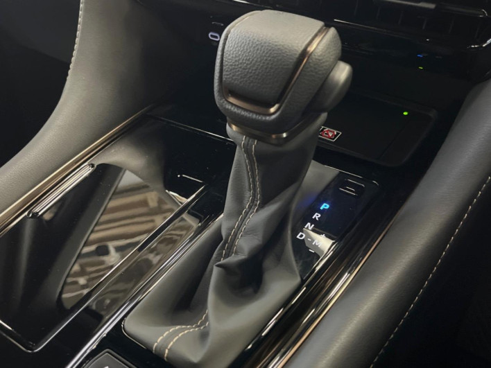 2024 Toyota Alphard 3BA-AGH40W (UW-69ef57c7e48b2)[12]