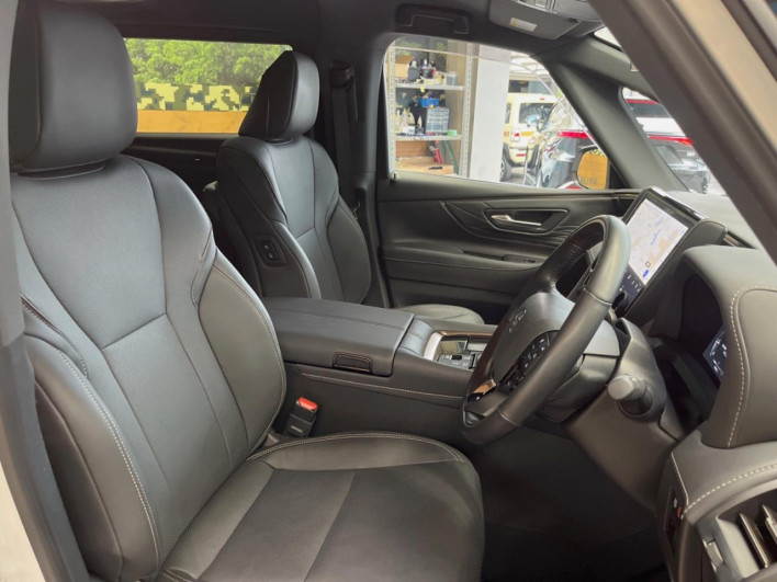 2024 Toyota Alphard 3BA-AGH40W (UW-69ef57c7e48b2)[26]