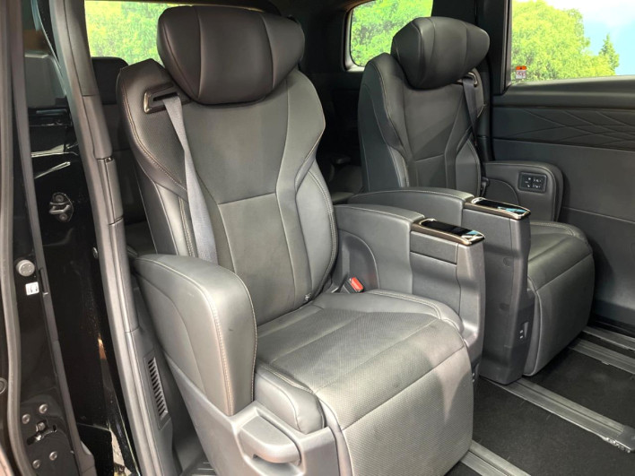 2024 Toyota Alphard 3BA-AGH40W (UW-69ef57c813c06)[9]